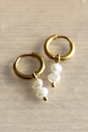 Bazou Freshwater Pearl Earrings