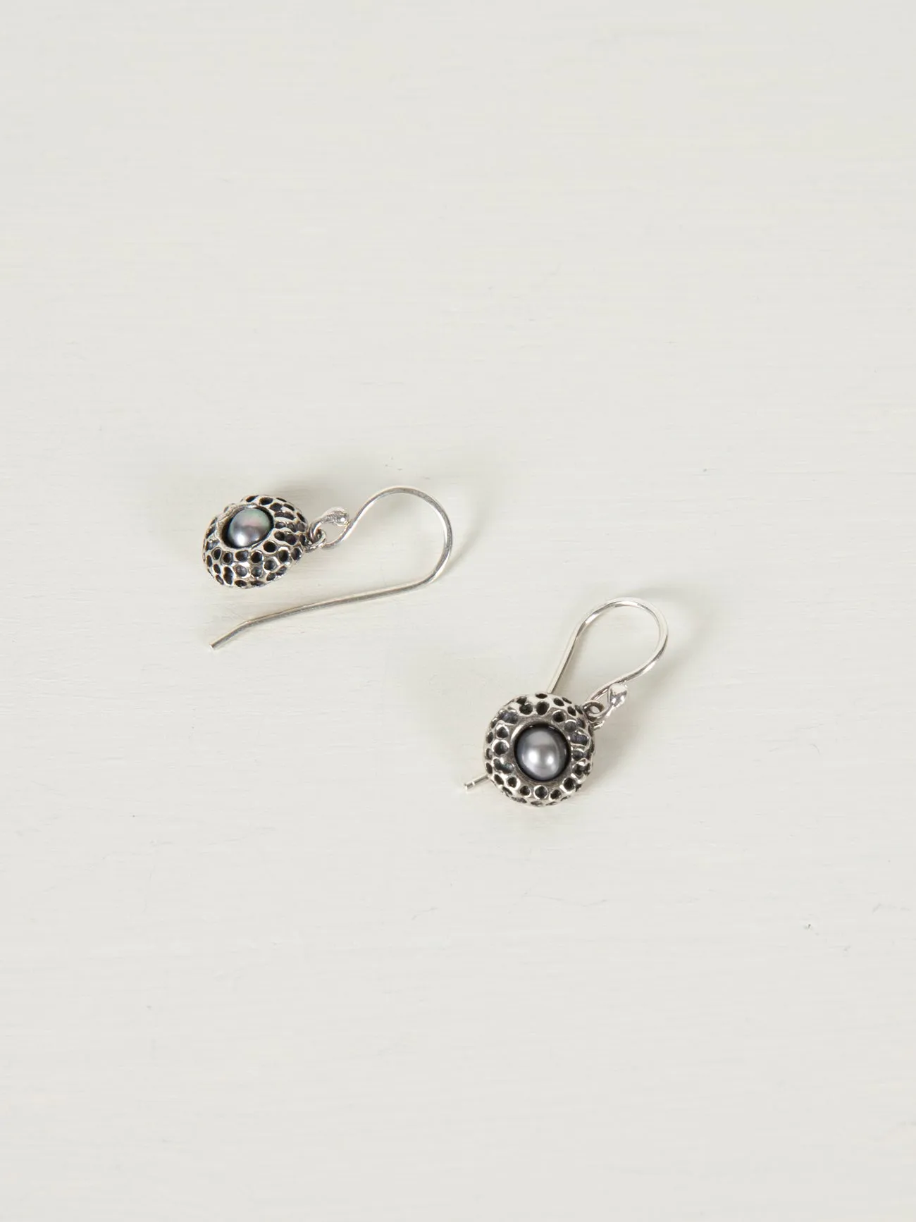 Mini Kina Drop Earrings