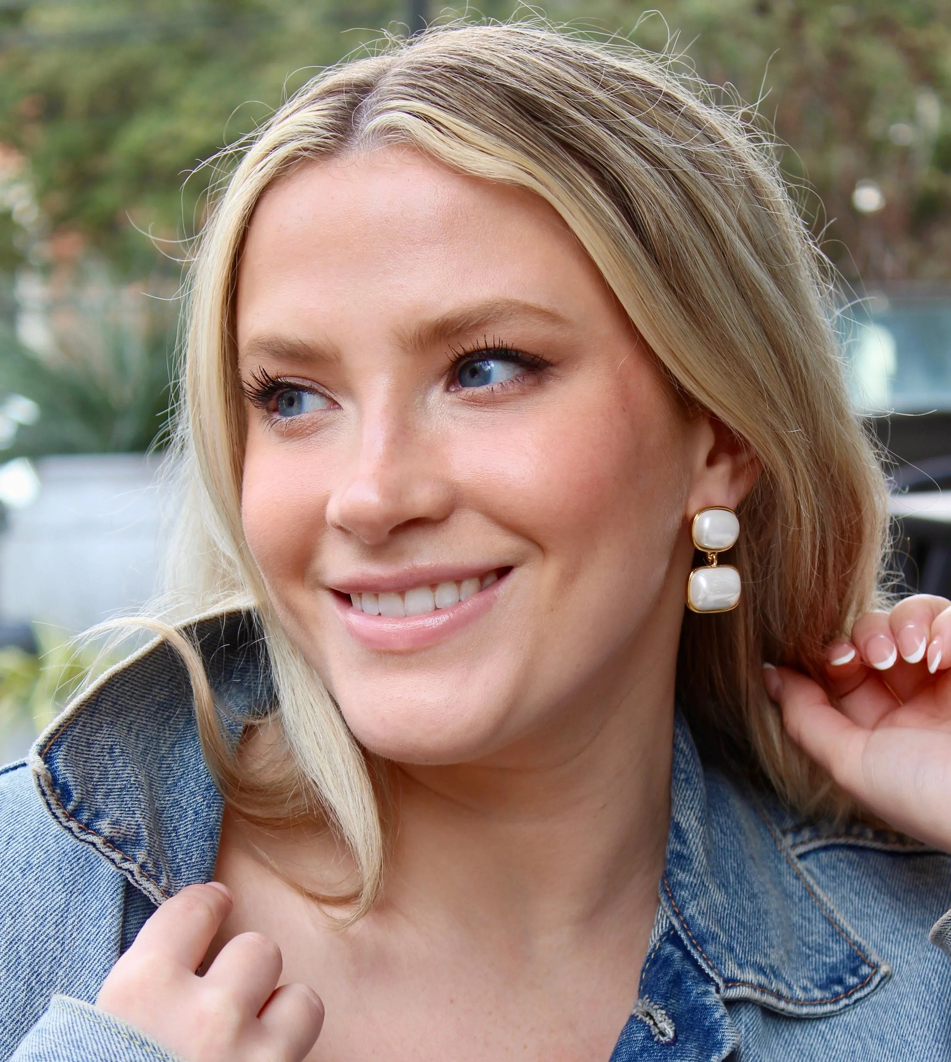 Modern Pearl Drop Earrings
