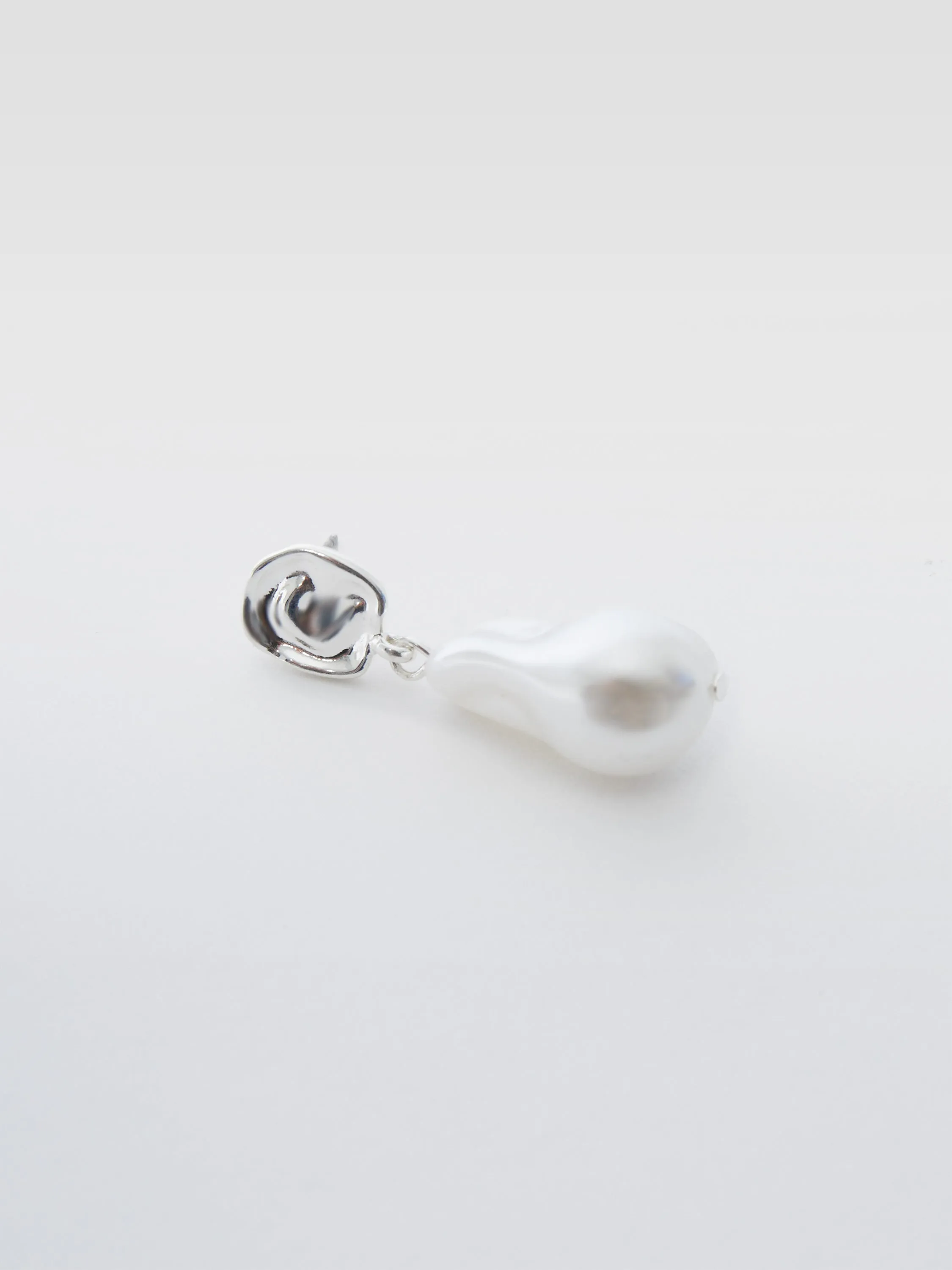 Pearl Drop Earrings